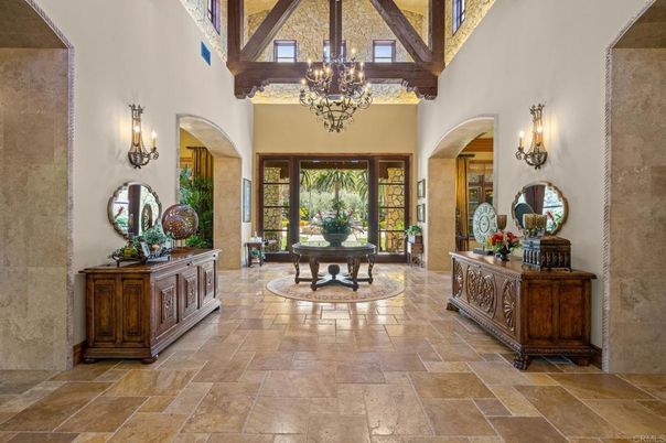 Chandelier, Interior, Wooden Beams