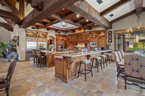 Interior, Kitchen, Pendant Lights, Recessed Lighting, Wooden Beams