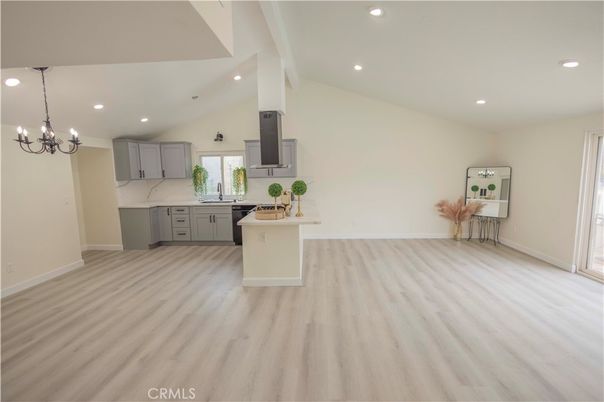 Chandelier, Interior, Kitchen, Marble Walls, Recessed Lighting, Wood Texture Flooring