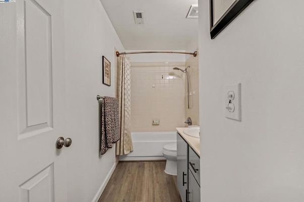 Bathroom, Interior, Wood Texture Flooring