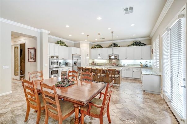 Dining room, Interior, Kitchen, Pendant Lights, Recessed Lighting, Stainless Steel Appliances
