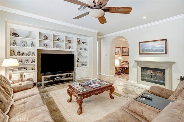 Fireplace, Interior, Living room, Recessed Lighting
