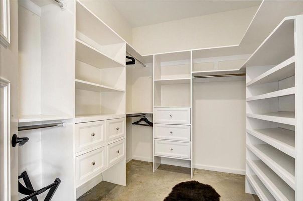 Interior, Walk-in Closets