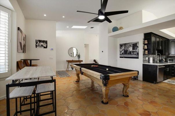Billiard Table, Game Room, Interior, Recessed Lighting