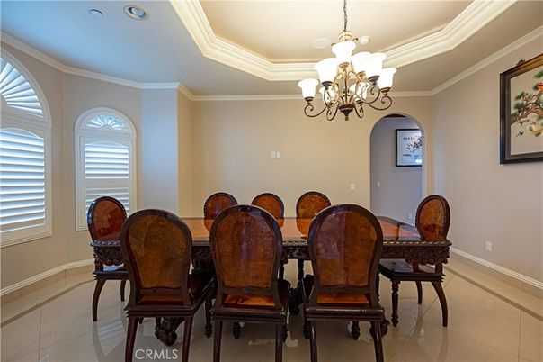 Chandelier, Dining room, Interior