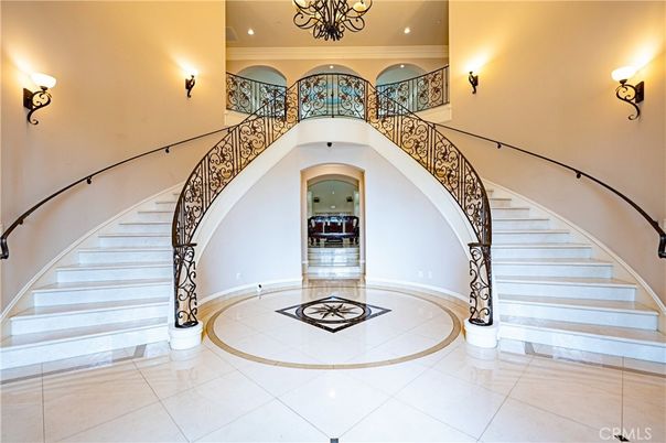 Chandelier, Interior, Recessed Lighting