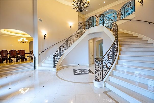 Chandelier, Dining room, Interior, Recessed Lighting