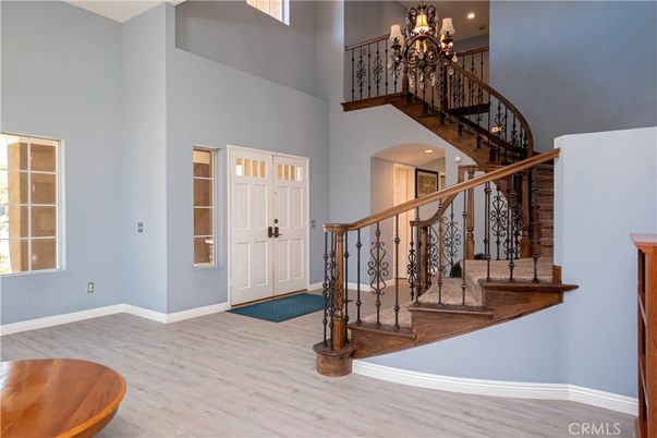 Chandelier, Interior, Recessed Lighting, Wood Texture Flooring