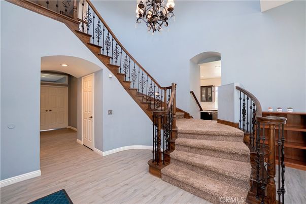 Chandelier, Interior, Recessed Lighting, Wood Texture Flooring