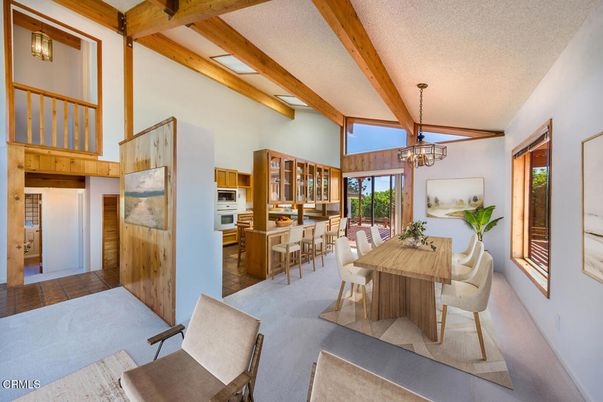 Chandelier, Dining room, Interior, Kitchen, Pendant Lights, Wooden Beams