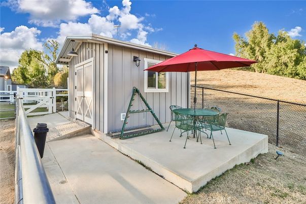 Backyard, Exterior, Playground