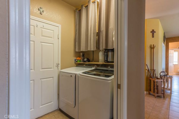 Interior, Washer
