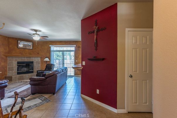 Fireplace, Interior, Living room