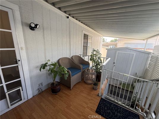 Exterior, Wood Texture Flooring