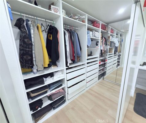 Interior, Recessed Lighting, Walk-in Closets, Wood Texture Flooring