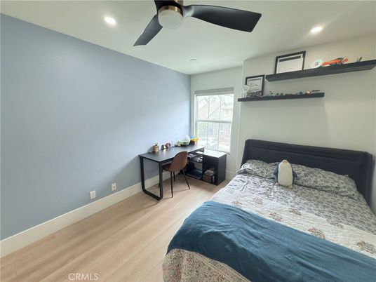Bedroom, Home Office, Interior, Recessed Lighting, Wood Texture Flooring