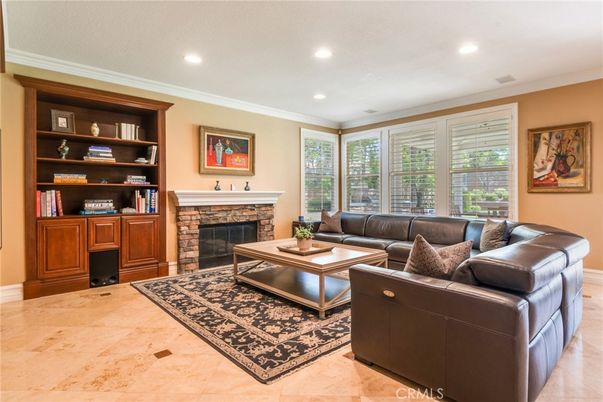 Fireplace, Interior, Living room, Recessed Lighting