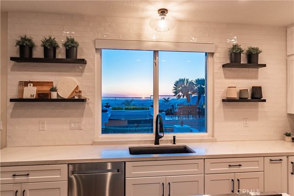 Interior, Kitchen, Water