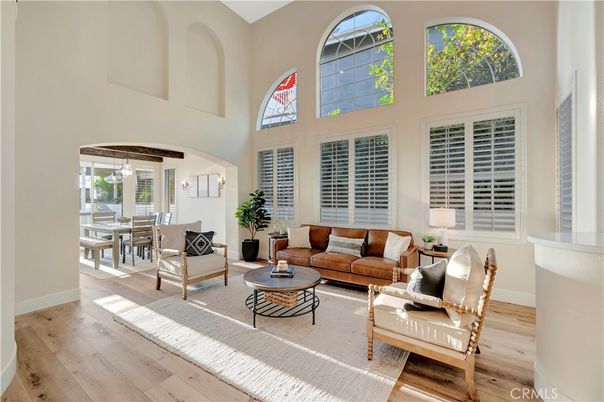 Dining room, Interior, Living room, Pendant Lights, Wood Texture Flooring
