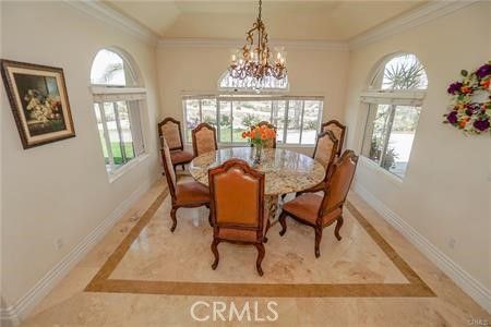 Chandelier, Dining room, Interior