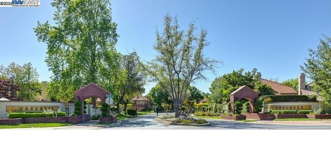 Backyard, Exterior, Facade, None