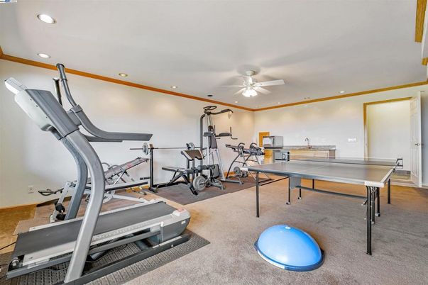 Fitness Equipment, Game Room, Interior, Recessed Lighting