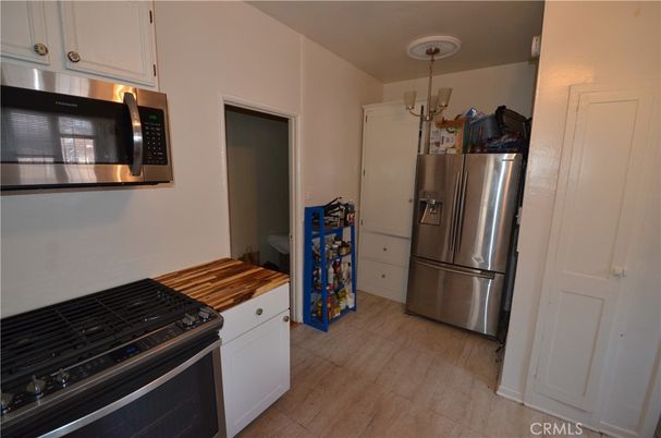 Interior, Kitchen, Pendant Lights, Stainless Steel Appliances