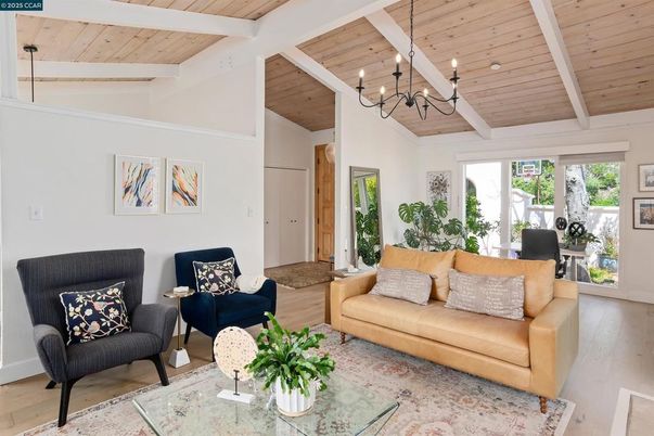 Chandelier, Dining room, Interior, Living room, Wooden Beams, Wooden Ceilings, Wood Texture Flooring