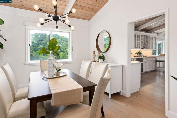 Dining room, Interior, Kitchen, Pendant Lights, Wooden Ceilings, Wood Texture Flooring