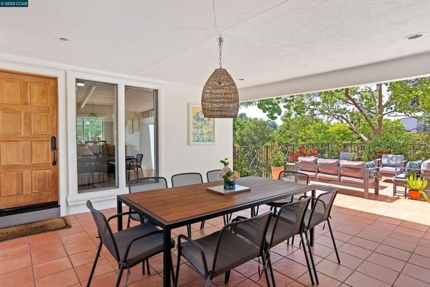 Exterior, Pendant Lights
