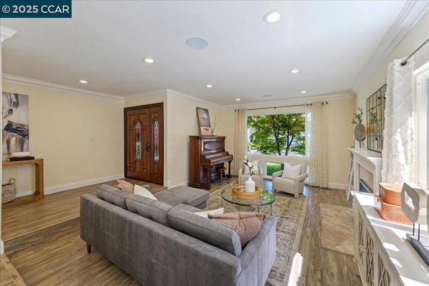 Fireplace, Interior, Living room, Piano, Recessed Lighting, Wood Texture Flooring