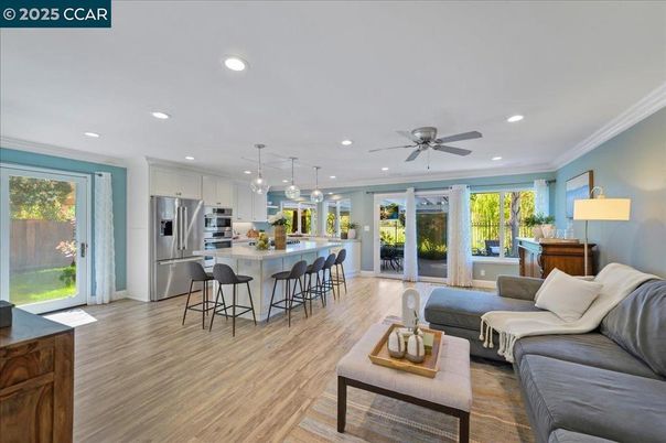 Interior, Kitchen, Living room, Pendant Lights, Recessed Lighting, Stainless Steel Appliances, Wood Texture Flooring