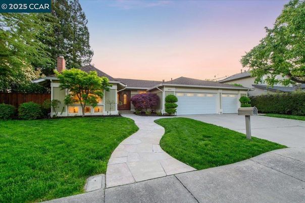 Attached, Backyard, Exterior, Facade, Ranch