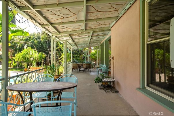 Exterior, Interior, Sun Room