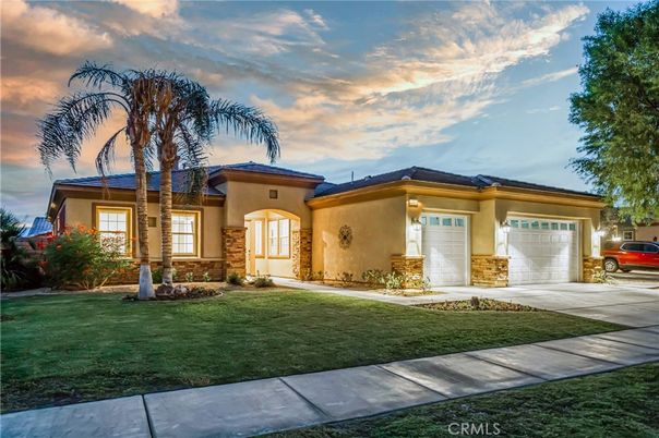Attached, Backyard, Exterior, Facade, Mediterranean