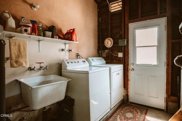 Interior, Utility Closets, Washer