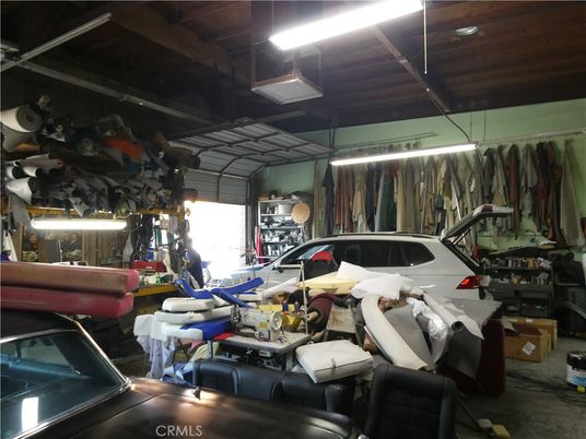 Garage, Interior