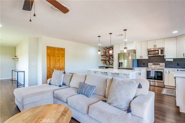 Interior, Kitchen, Living room, Pendant Lights, Recessed Lighting, Stainless Steel Appliances, Wood Texture Flooring
