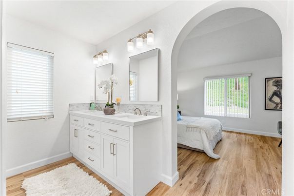 Bathroom, Bedroom, Dual Sink Vanities, Interior, Wood Texture Flooring