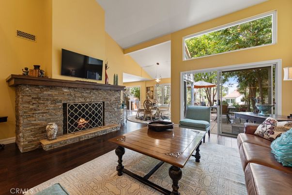 Fireplace, Interior, Living room, Pendant Lights, Wood Texture Flooring