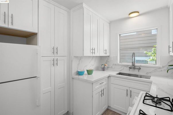 Interior, Kitchen, Marble Walls