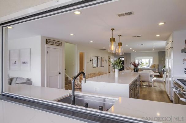 Dining room, Interior, Kitchen, Living room, Pendant Lights, Recessed Lighting, Wood Texture Flooring