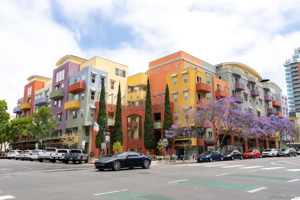 Exterior, Facade, Condo Building