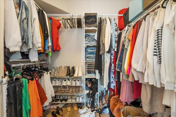 Interior, Walk-in Closets