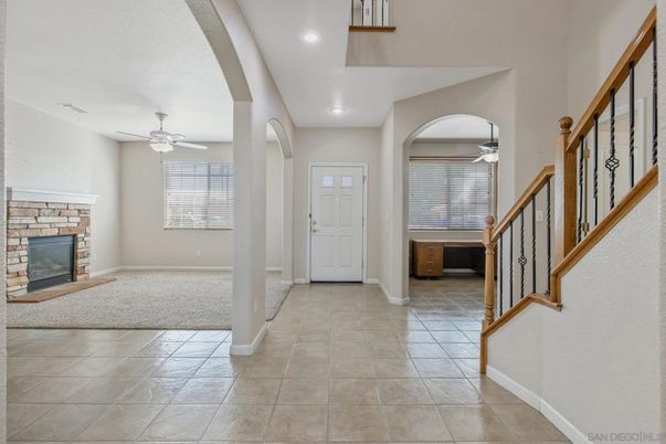 Empty room, Fireplace, Interior, Recessed Lighting