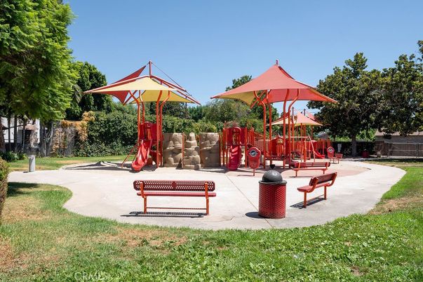 Backyard, Exterior, Playground