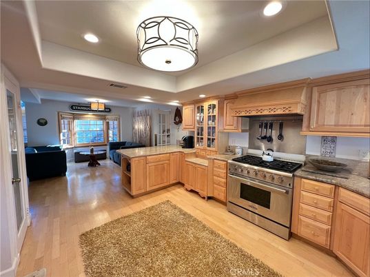 Interior, Kitchen, Living room, Recessed Lighting, Wood Texture Flooring
