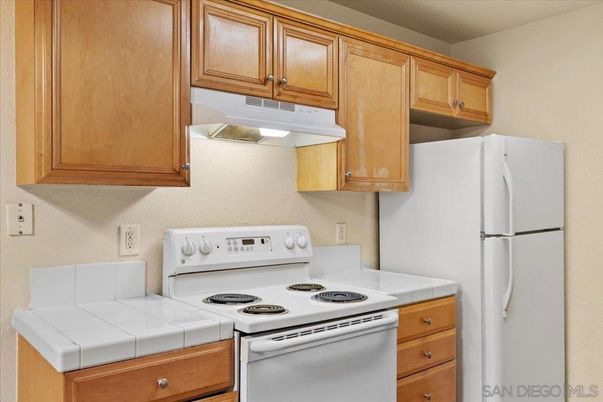 Interior, Kitchen, Tile Countertops