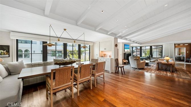 Dining room, Interior, Living room, Pendant Lights, Recessed Lighting, Wood Texture Flooring
