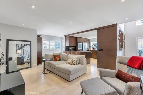 Interior, Kitchen, Living room, Recessed Lighting, Stainless Steel Appliances